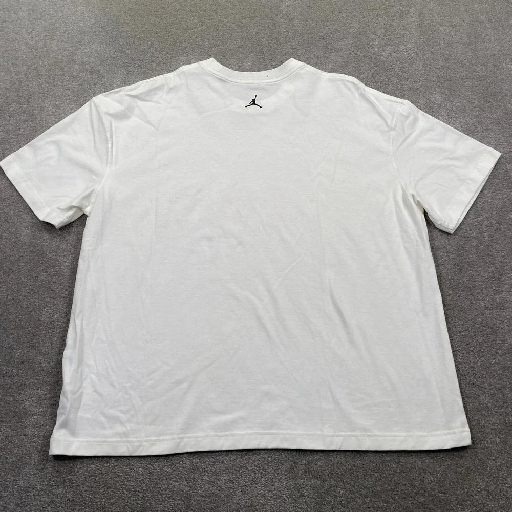 Jordan‎ Brand Men White Graphic T Shirt Butterfly Wings Graphic Tee XL